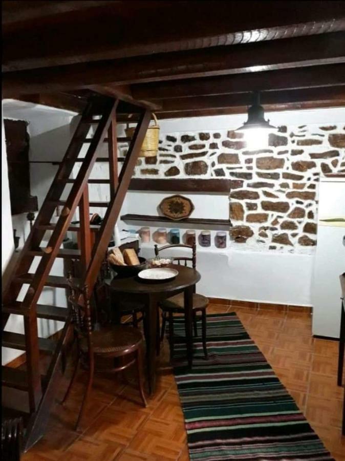 Traditional House Kassandra'S Hostal Ermioni Exterior foto